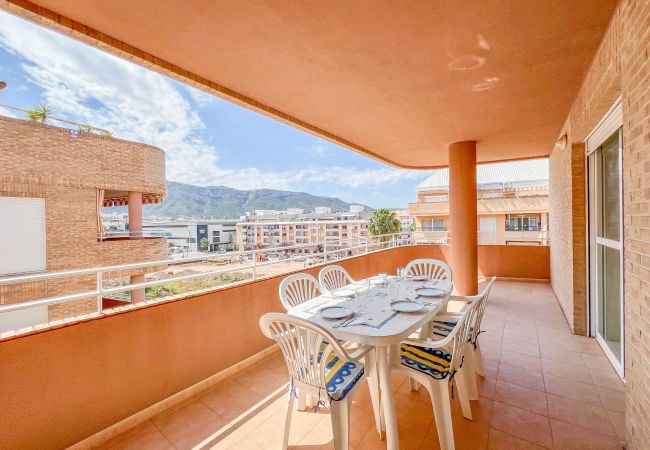 Apartamento en Denia - Residencial Puerto Romano