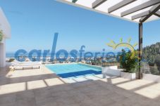 Villa en Denia - Villa Daniela con vistas al mar