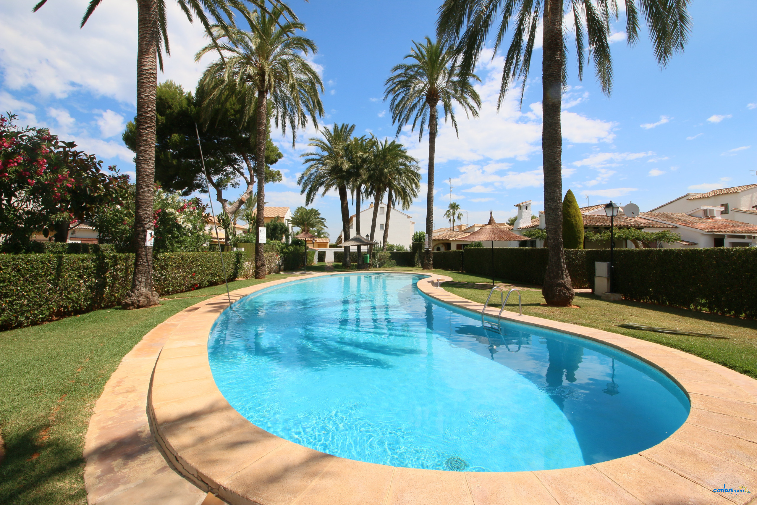 Bungalow/ verbunden mit der Villa in Denia - Puerto Azul Rose